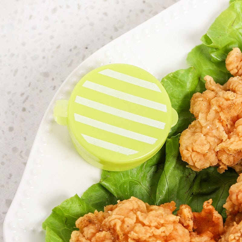 Portable Salad Dressing Containers